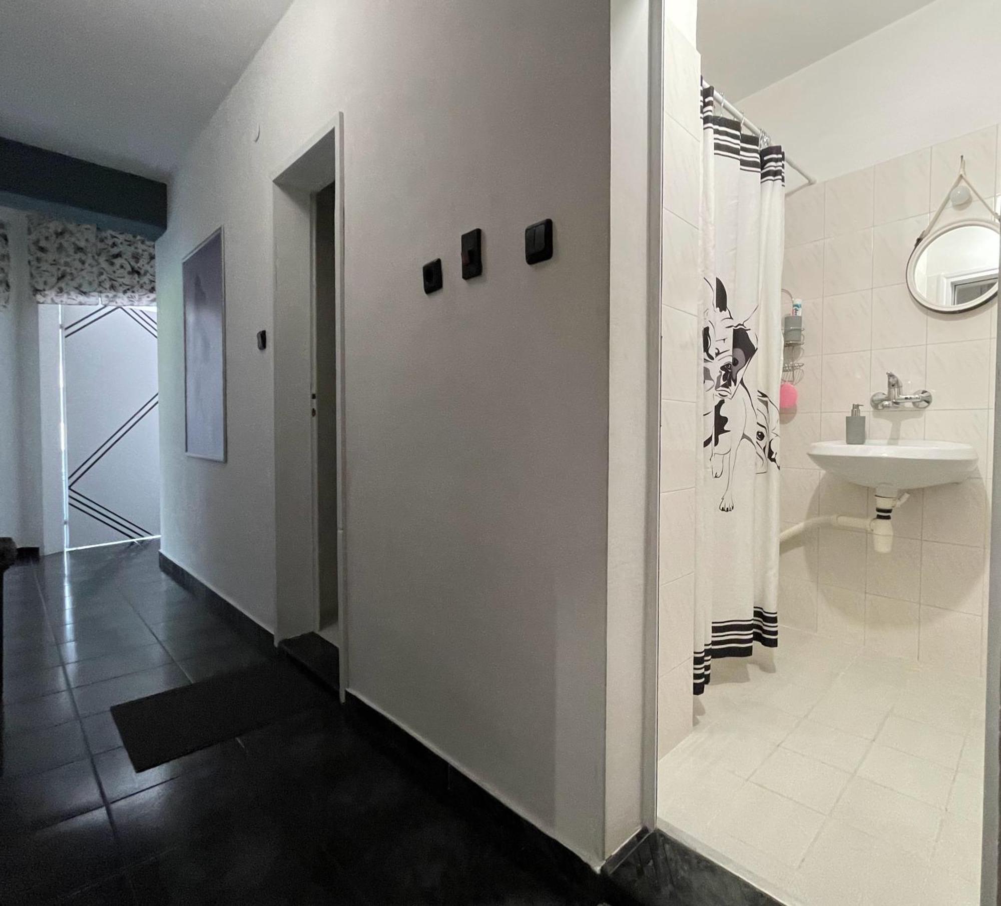 Apartament Modern Flat Near Downtown Płowdiw Zewnętrze zdjęcie